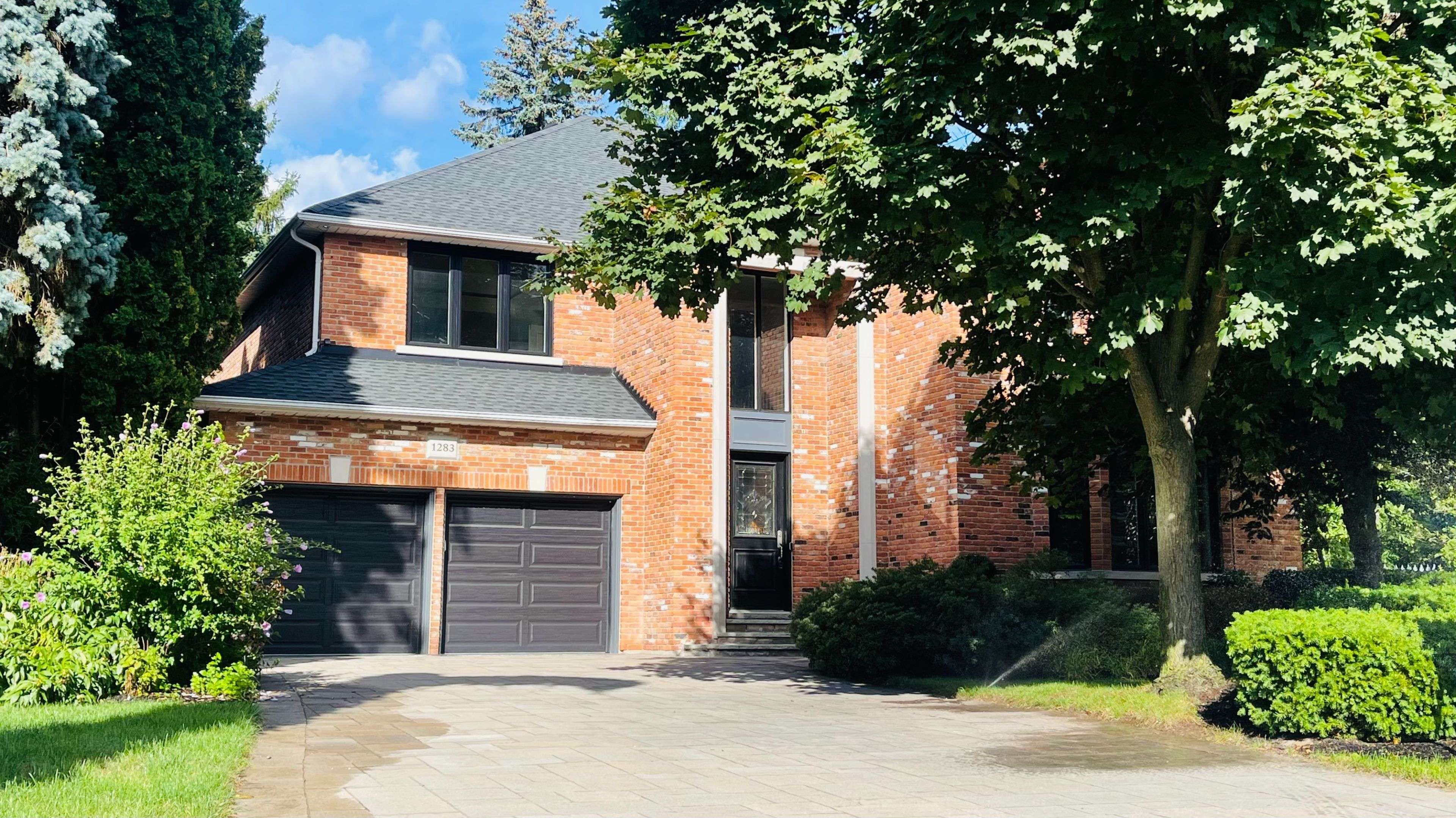 Mississauga, ON L5H 4J2,1283 Lindburgh CT