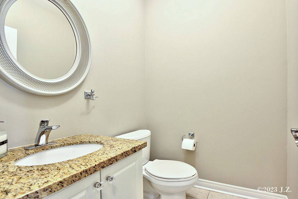 Mississauga, ON L5M 0K4,5384 Valhalla CRES