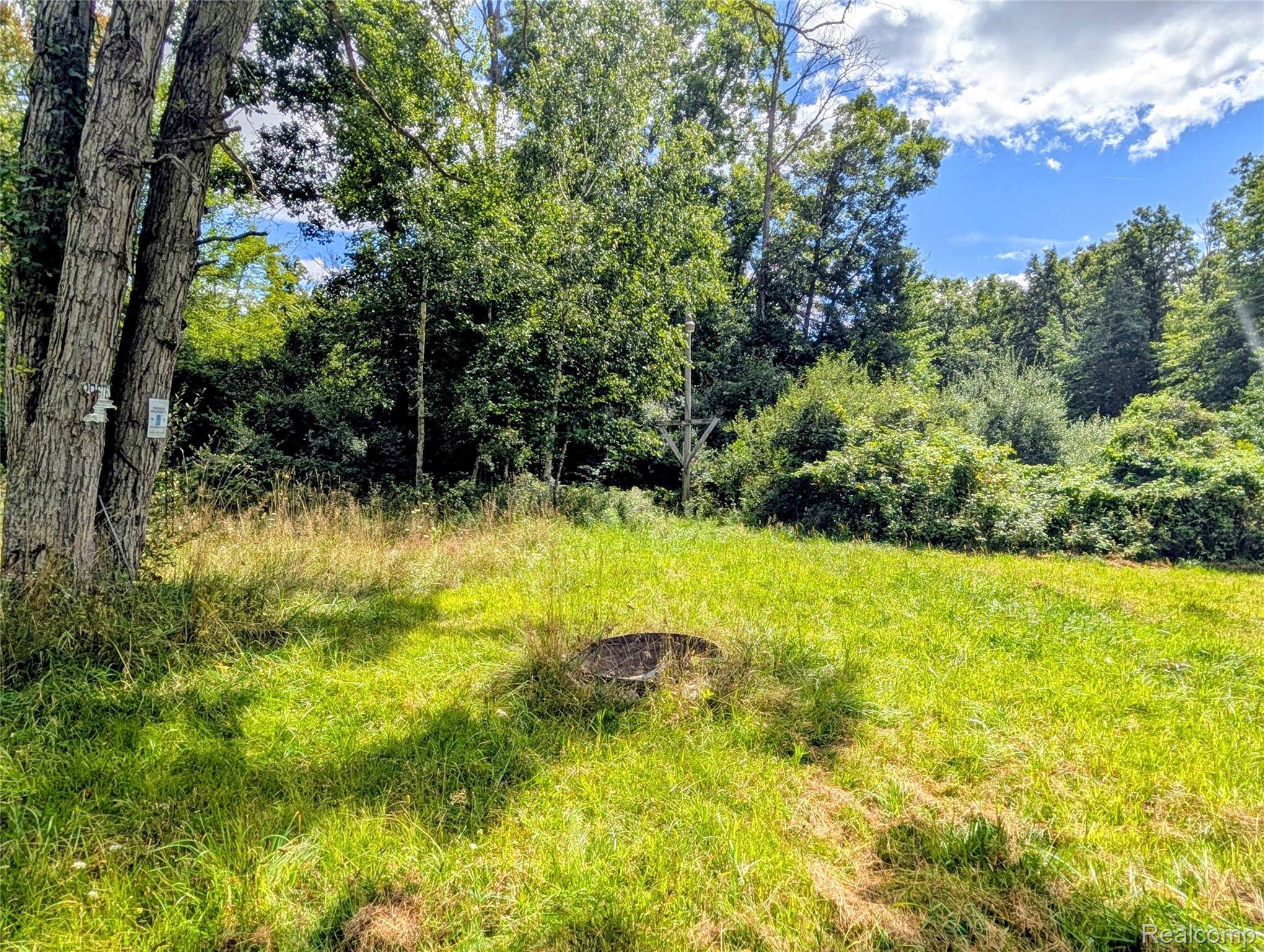 Ashley, MI 48806,0 S Maywood RD