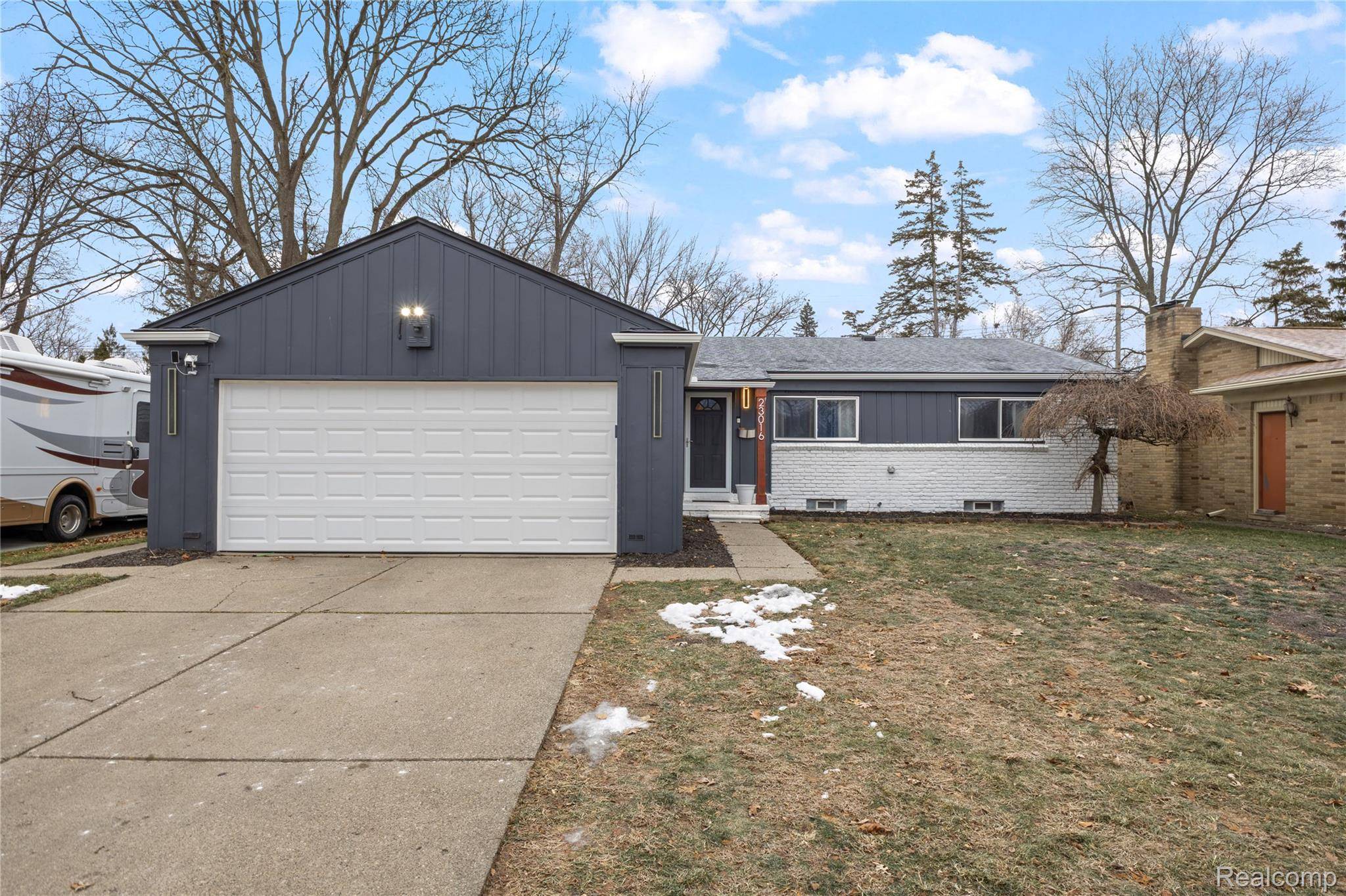 Detroit, MI 48219,23016 Pembroke AVE