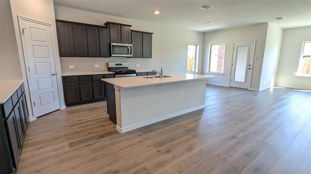 Caddo Mills, TX 75135,502 Flintlock Road