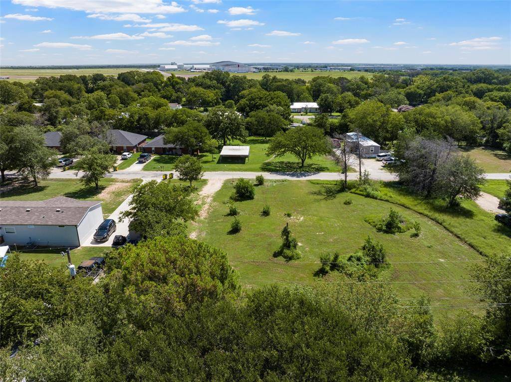 Bellmead, TX 76705,1604 Travis Street