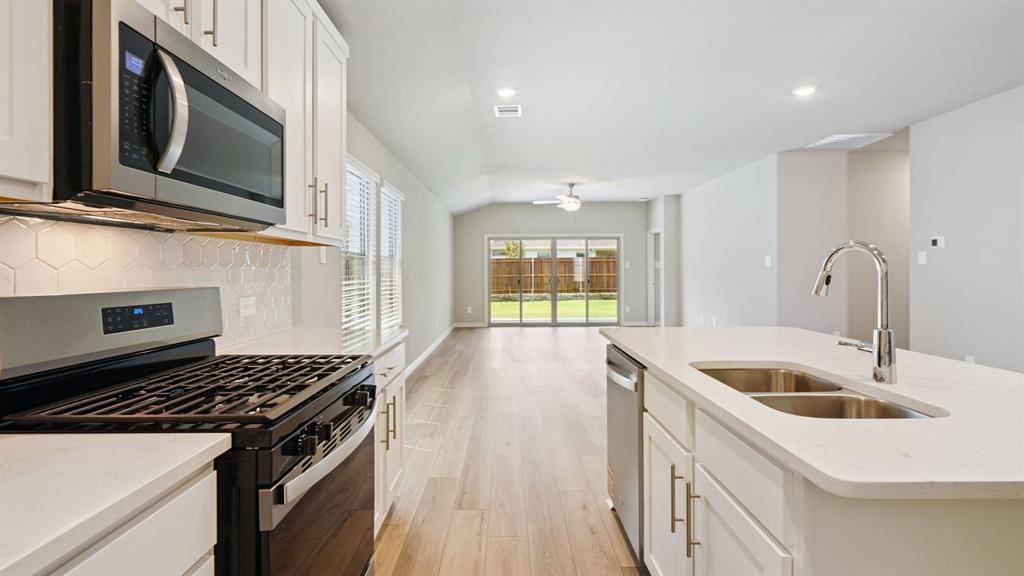 Lavon, TX 75166,1162 Wolfsbane Drive