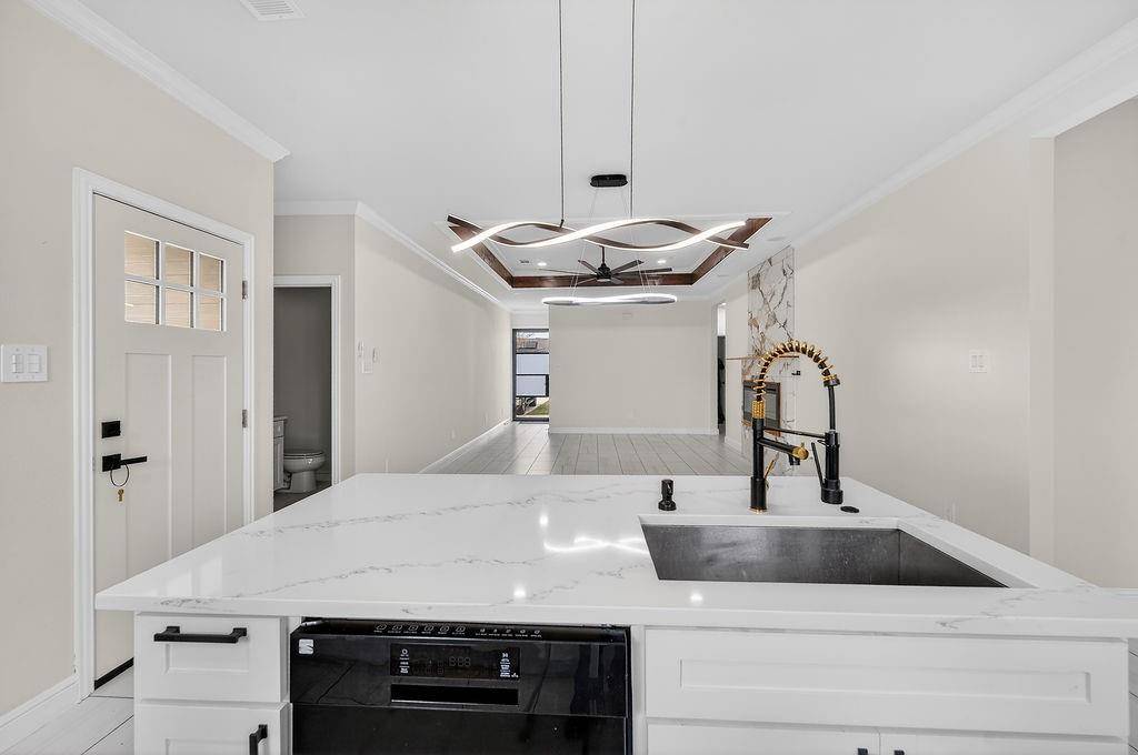 Gun Barrel City, TX 75156,308 Windjammer Road