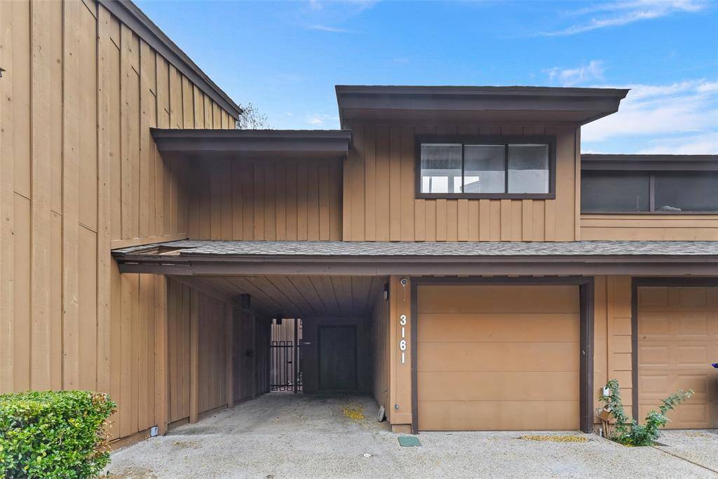 Farmers Branch, TX 75234,3161 Golden Oak