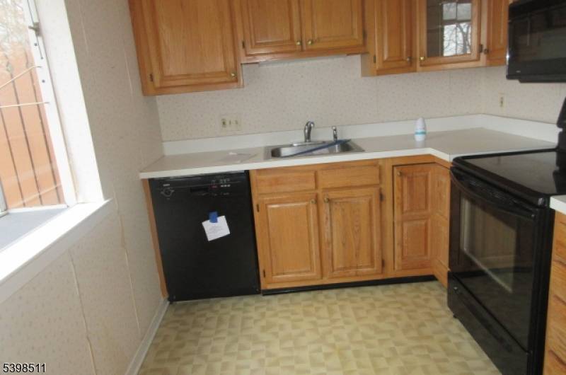 Allamuchy Twp., NJ 07840,15 Ajax Ct