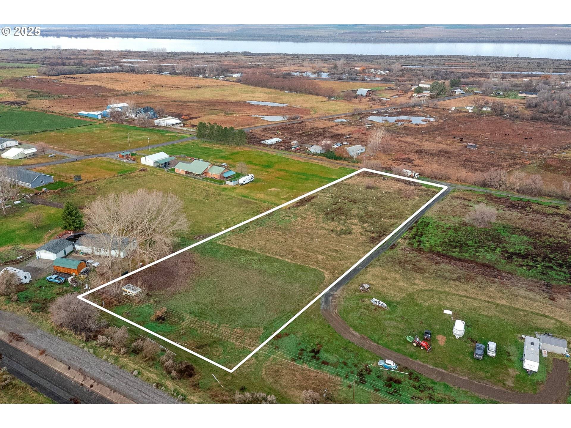 000 Bevington LN, Irrigon, OR 97844