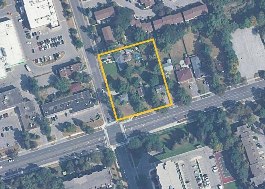 Toronto E10, ON M1E 2S6,4240* Lawrence AVE