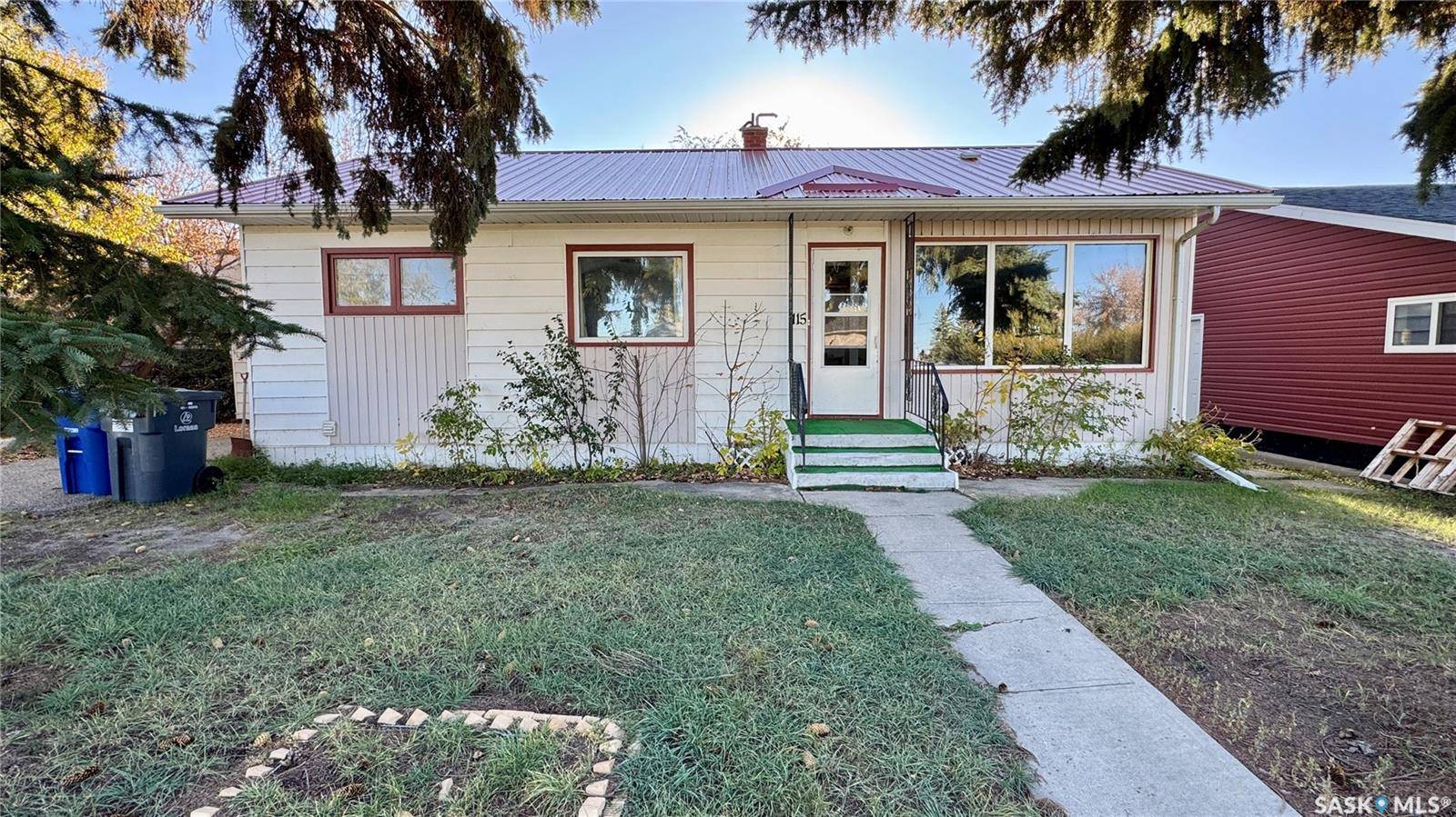 Davidson, SK S0G 1A0,115 1st STREET