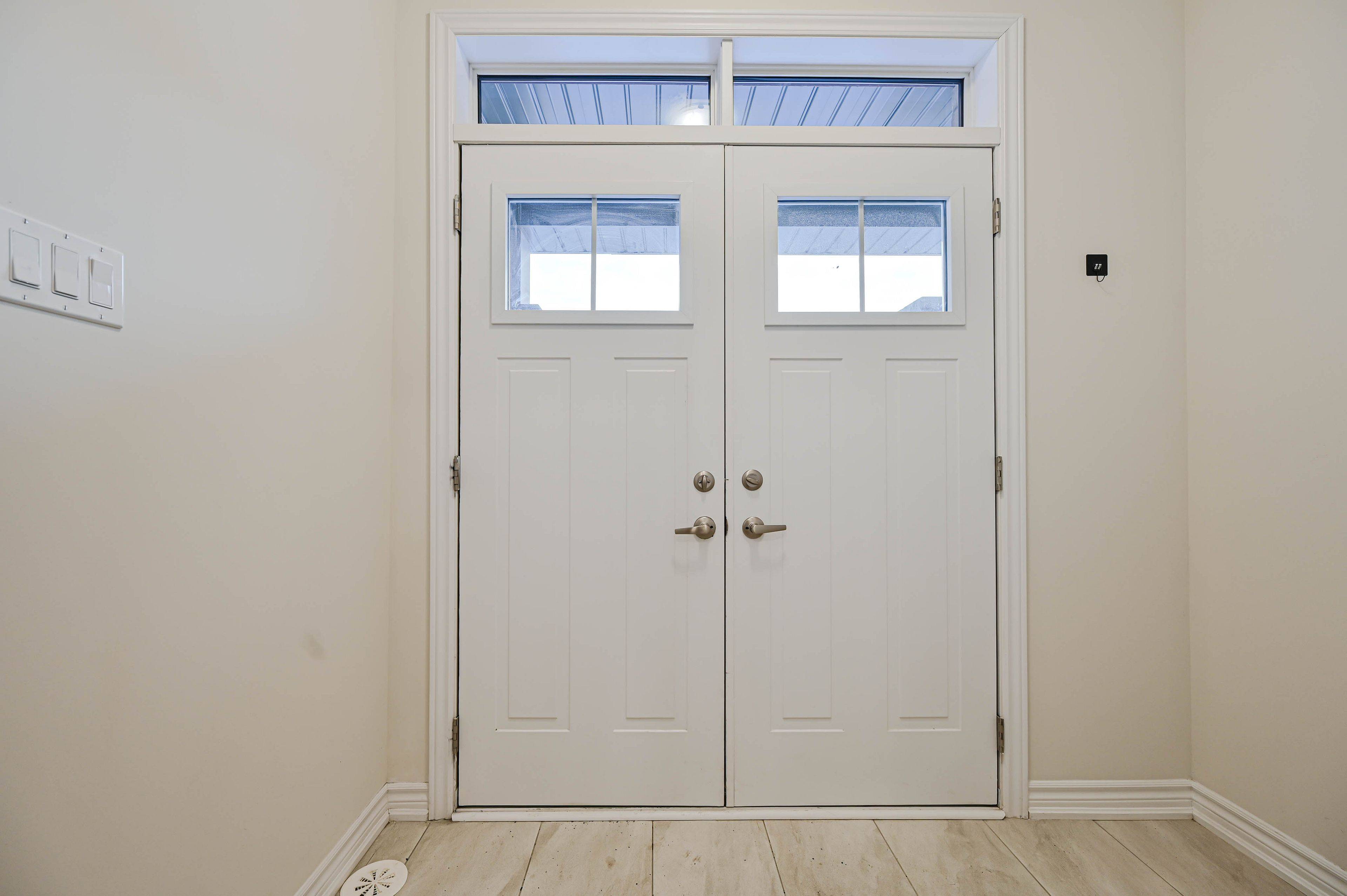 Caledon, ON L7C 1Z9,27 minnock ST