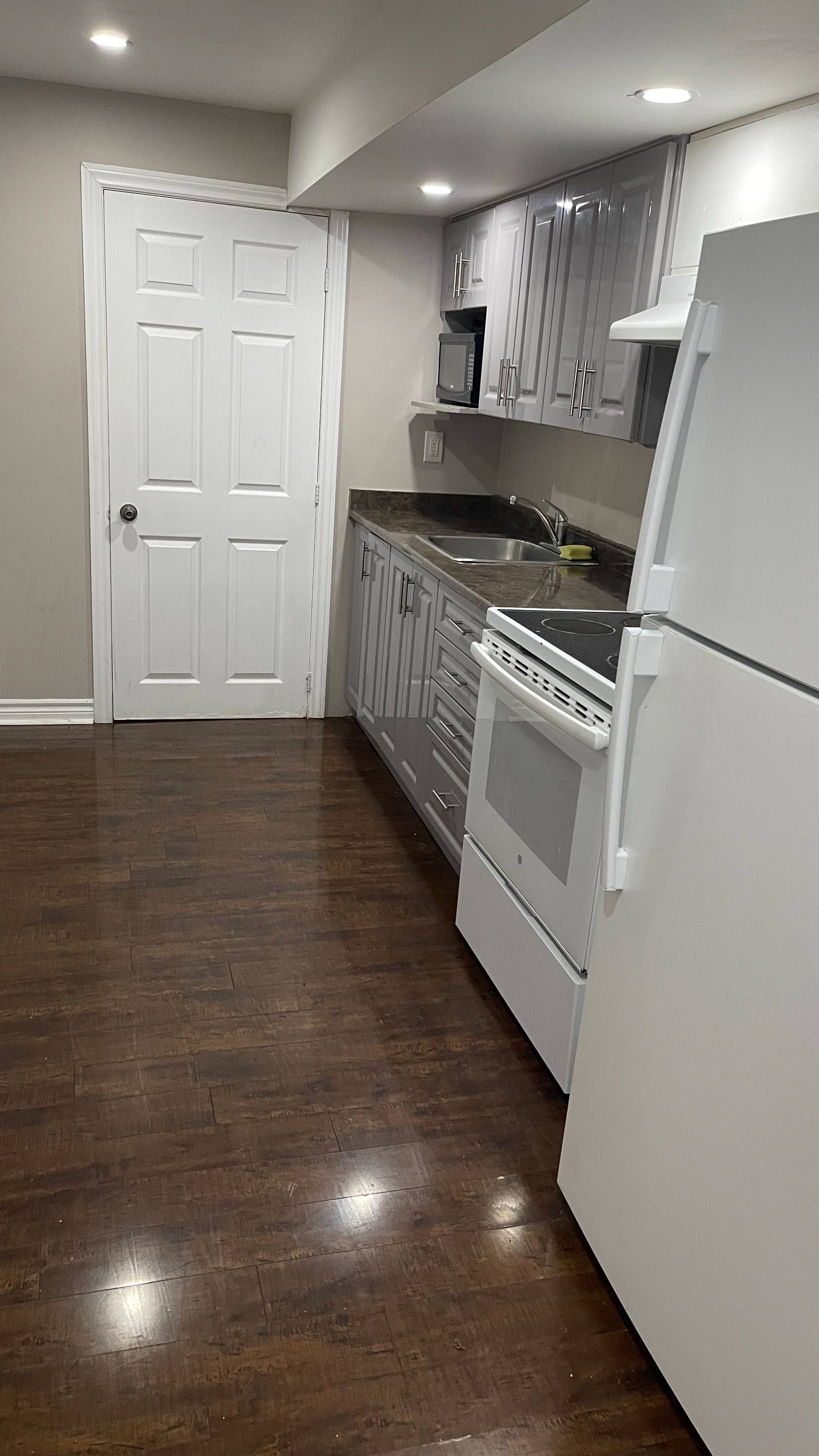 Caledon, ON L7C 3Z7,2 Deer Ridge TRL #BSMT