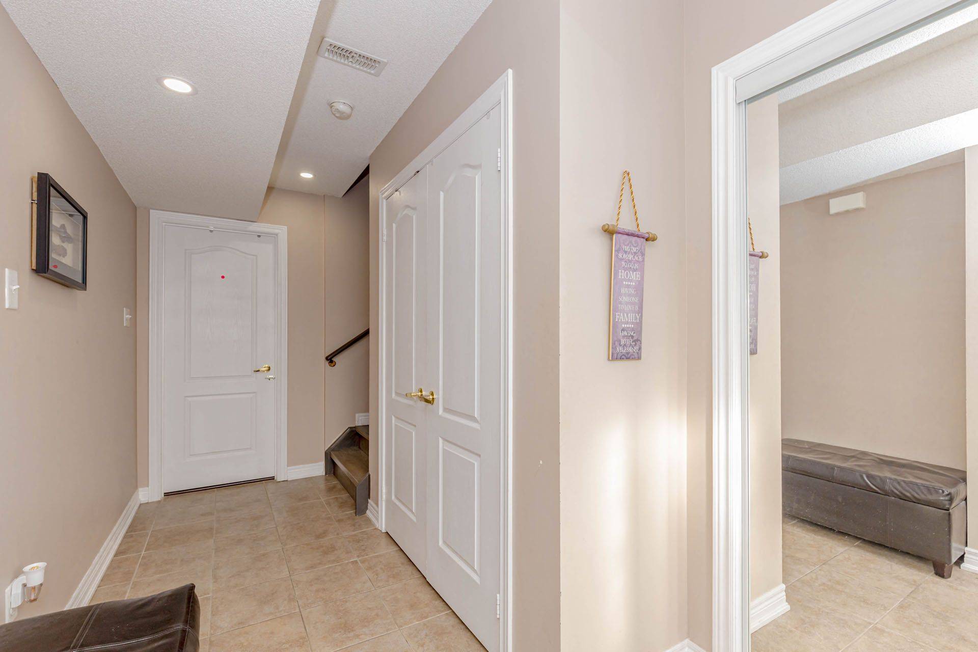 Brampton, ON L6Y 0R6,6 October PL