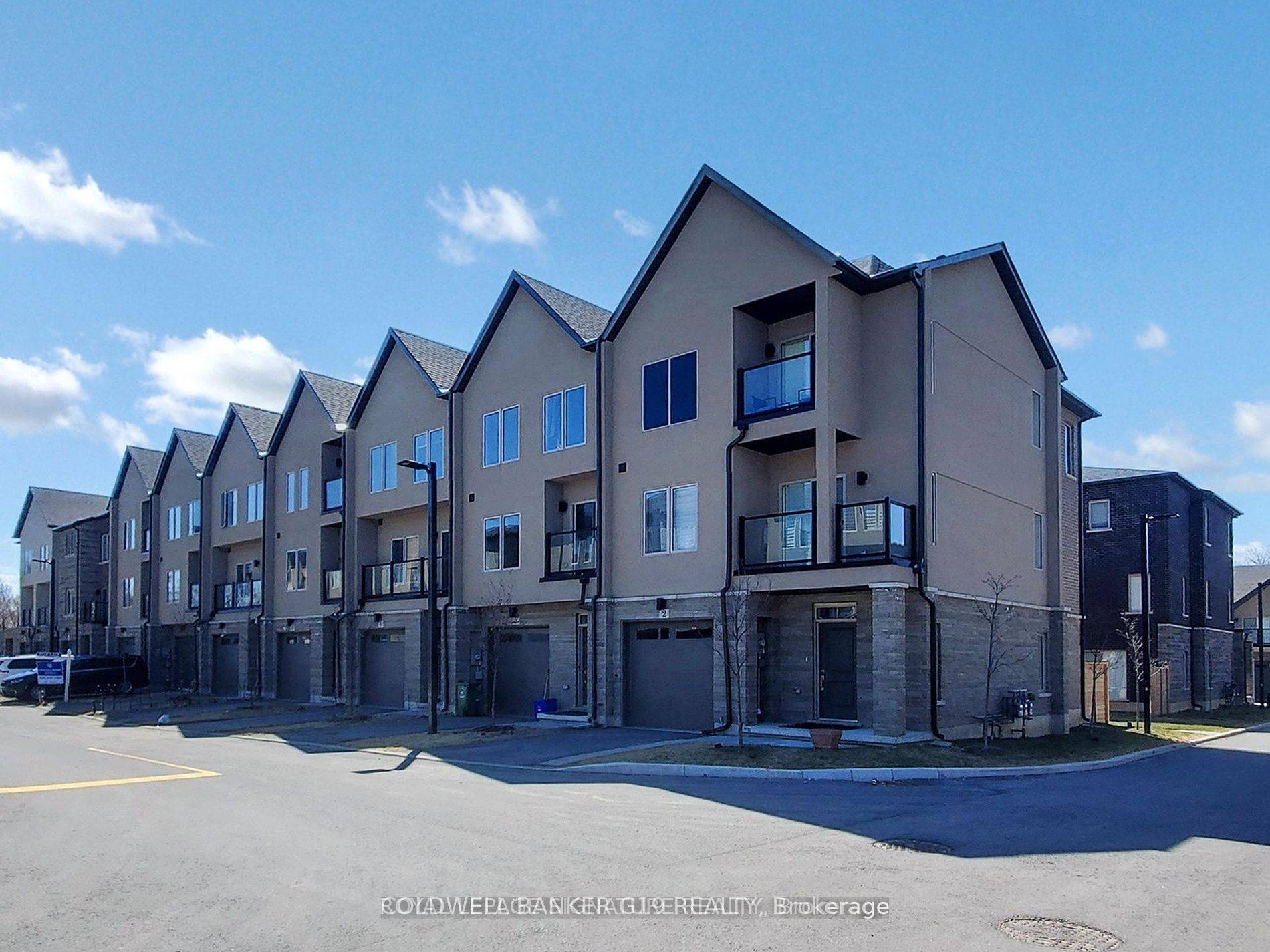 Hamilton, ON L0R 1W0,12 Raspberry LN