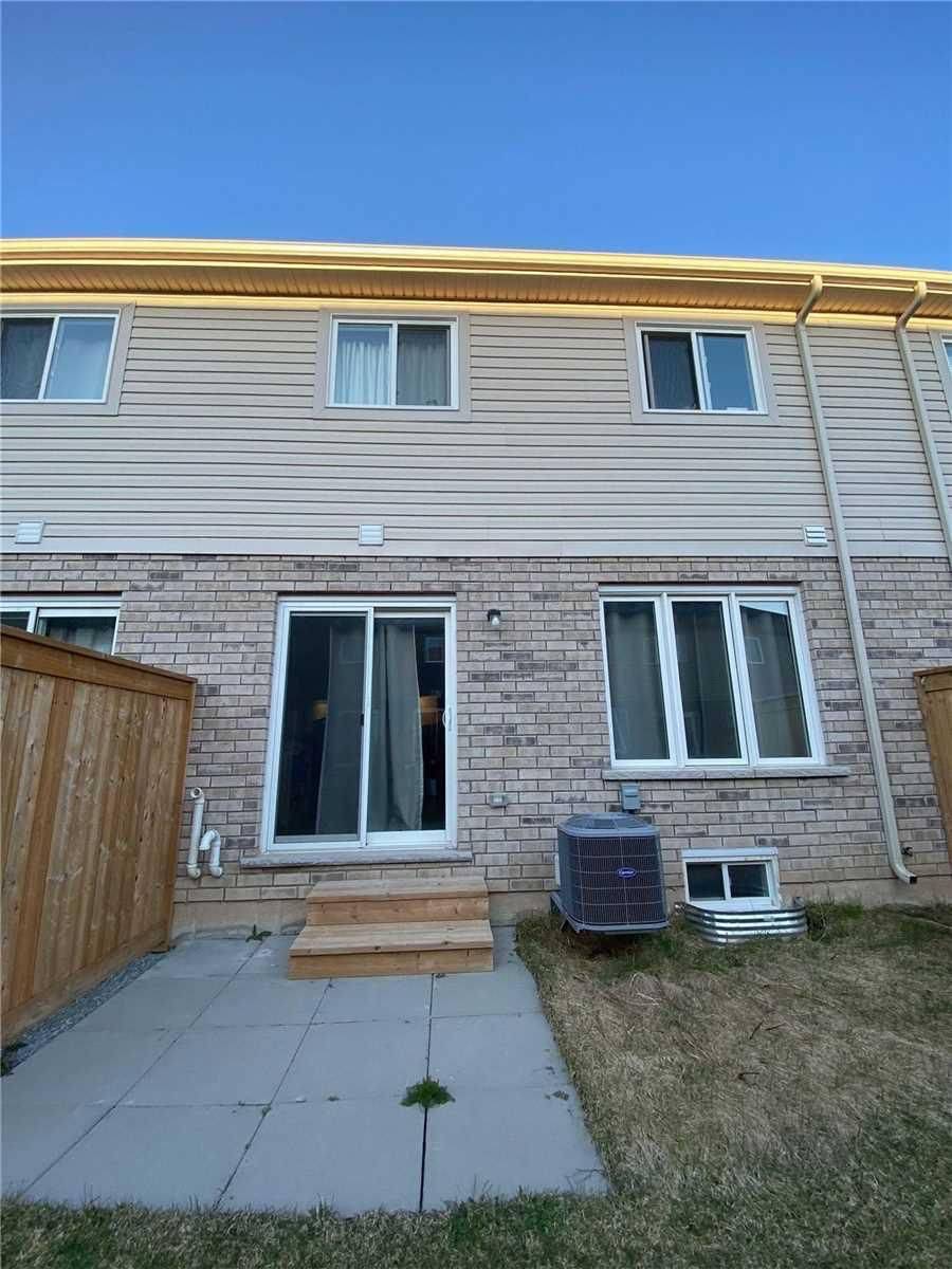 Niagara Falls, ON L2G 0Z4,7945 Oldfield RD #20