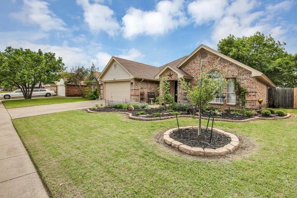 North Richland Hills, TX 76182,6813 Hadley Drive