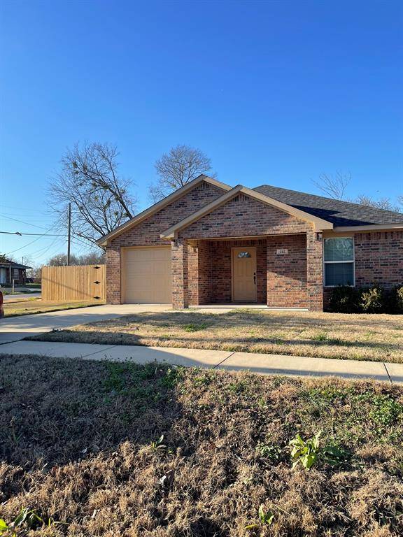 Terrell, TX 75160,212 Mineral Wells Street