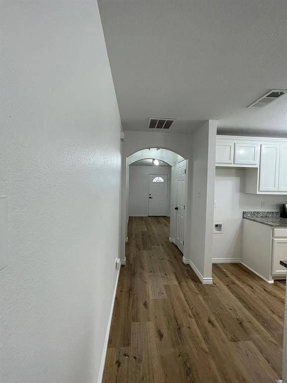 Terrell, TX 75160,212 Mineral Wells Street