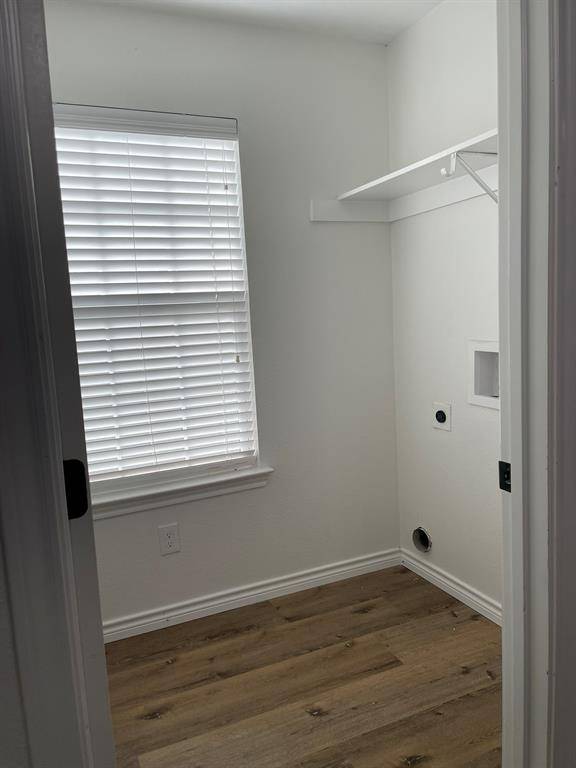 Terrell, TX 75160,212 Mineral Wells Street