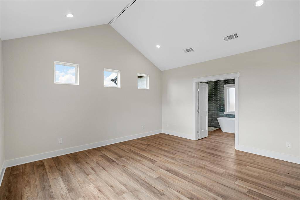 Waco, TX 76657,429 Toledo Bend