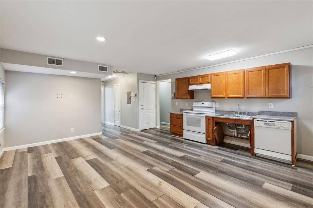 Dallas, TX 75203,413 E 10th Street