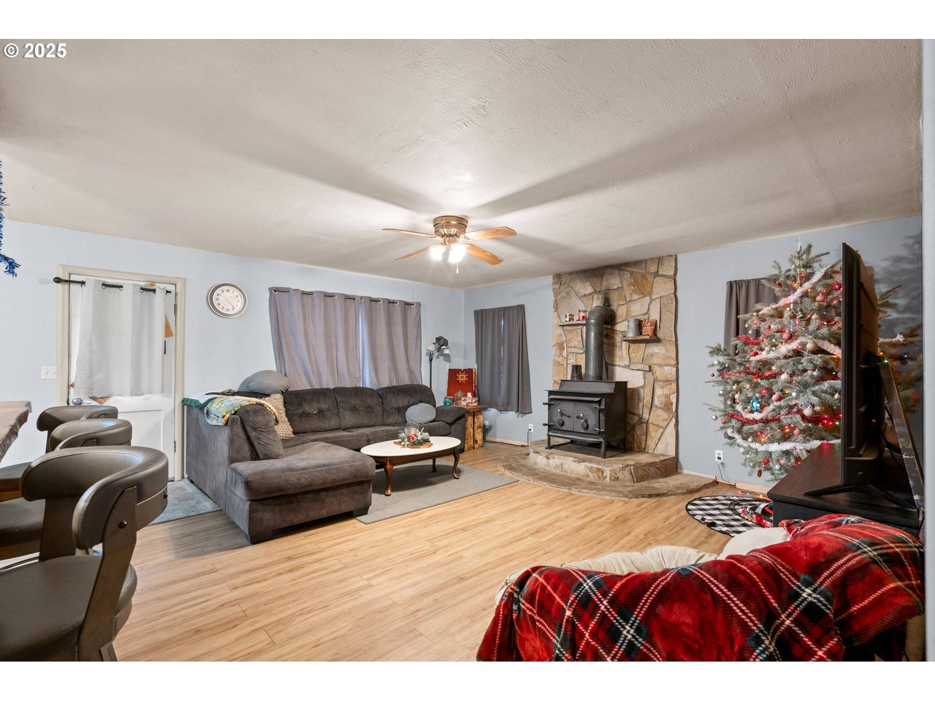 Pilot Rock, OR 97868,197 SE DOUGLAS ST