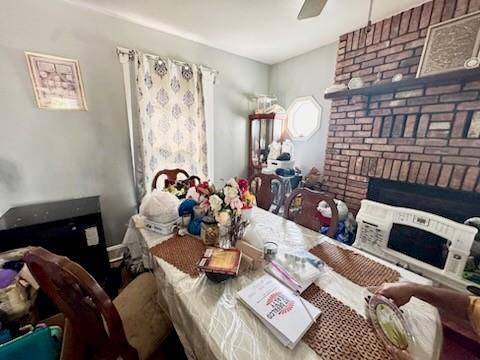 Staten  Island, NY 10301,8 Alpine AVE