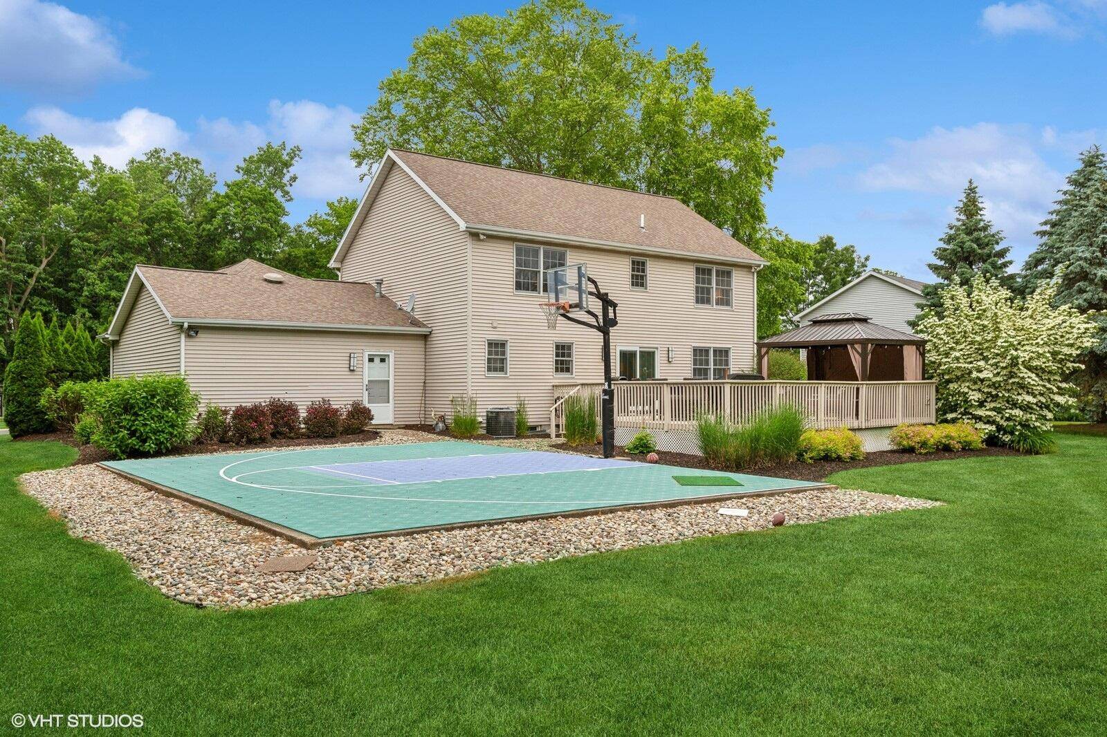 St. Joseph, MI 49085,3545 Wyndwicke DR