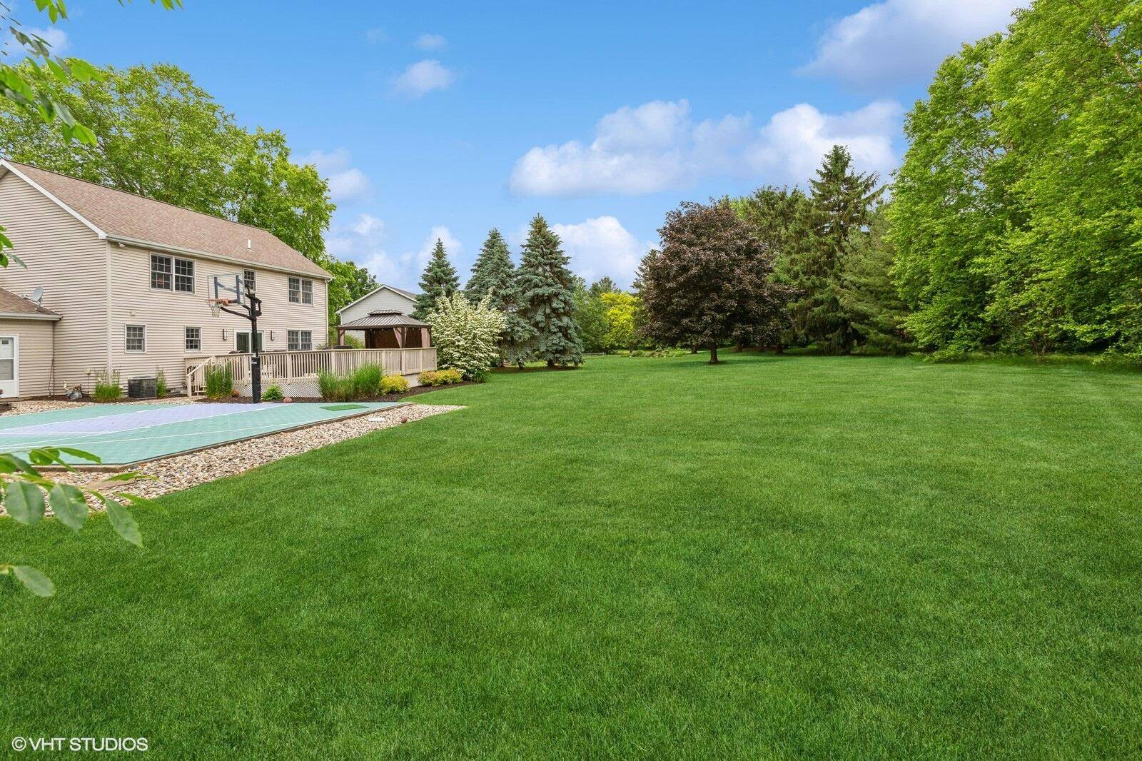 St. Joseph, MI 49085,3545 Wyndwicke DR