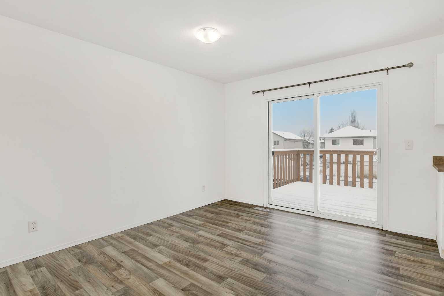 Grande Prairie, AB T8W2S6,7211 105 ST