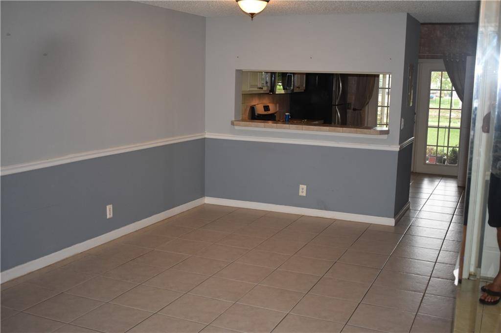 Tamarac, FL 33321,7890 Dixie Beach Circle