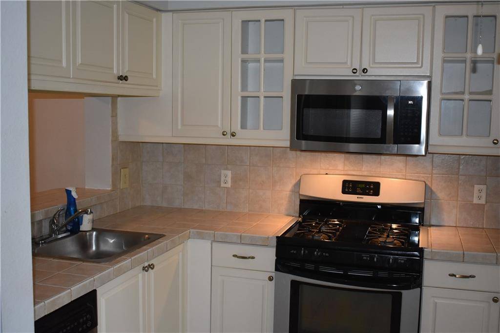 Tamarac, FL 33321,7890 Dixie Beach Circle