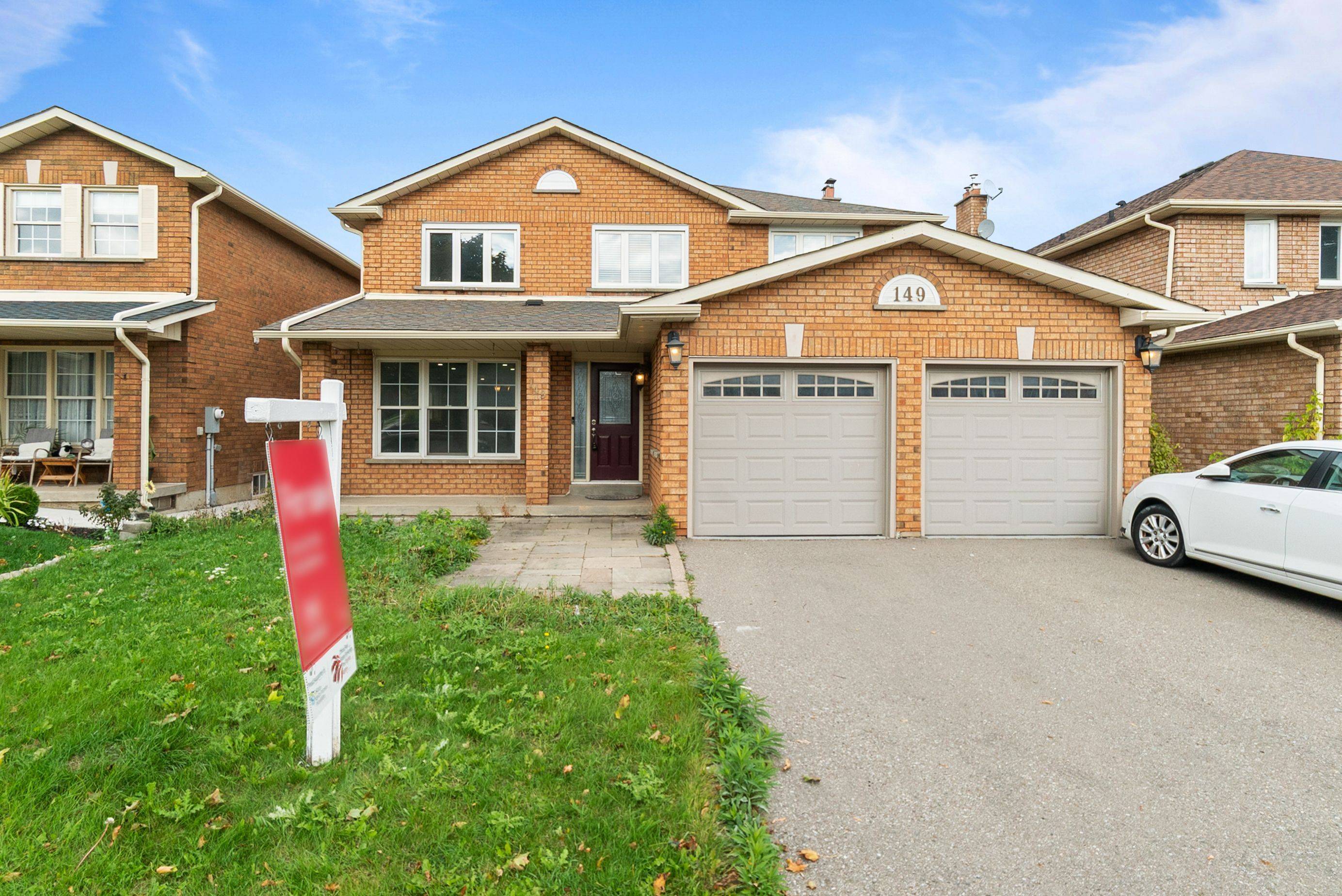 Brampton, ON L6Z 4B7,149 Sunforest DR