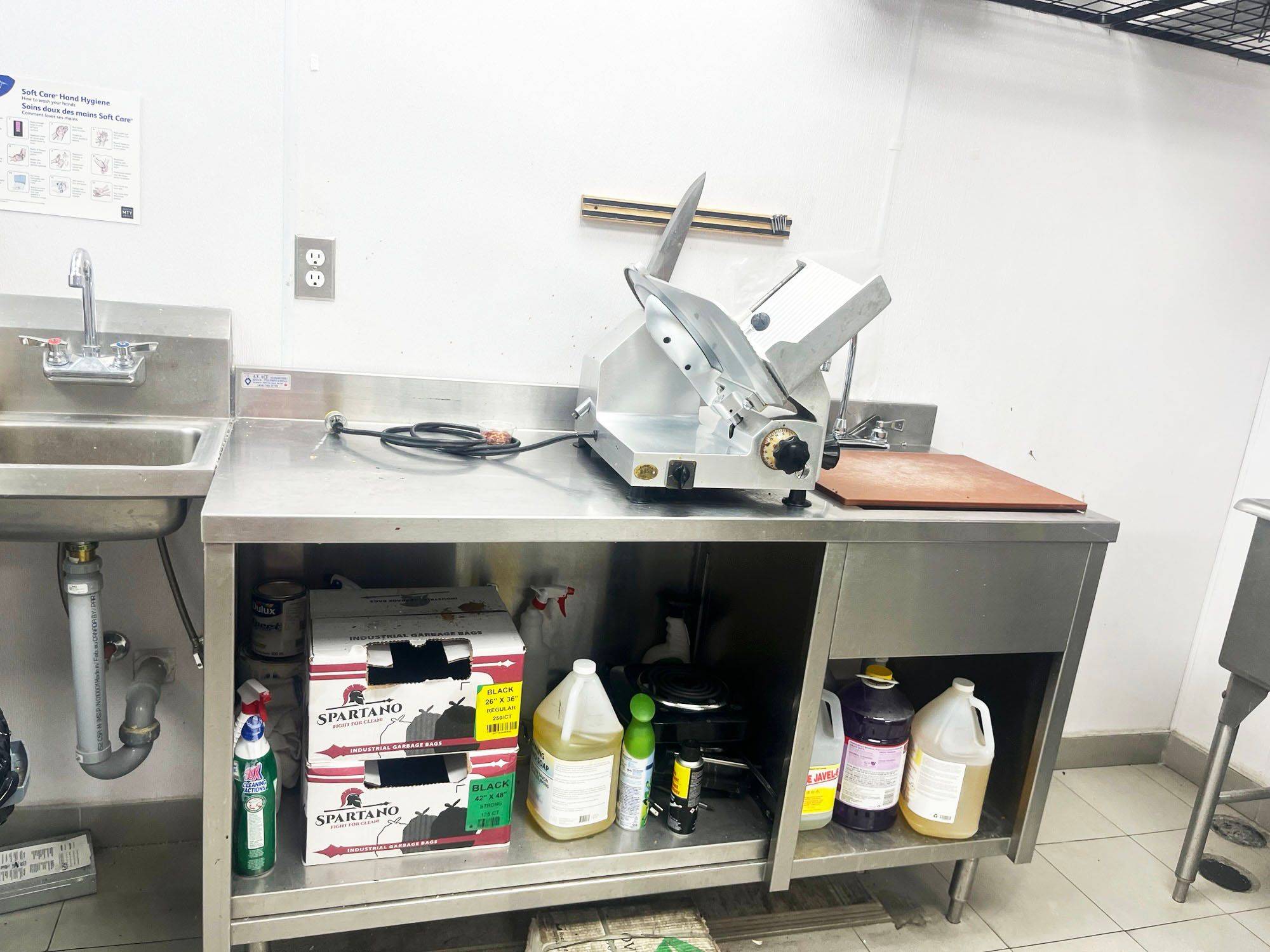 London North, ON N6G 5B4,655 Fanshawe Park RD W #Unit 2