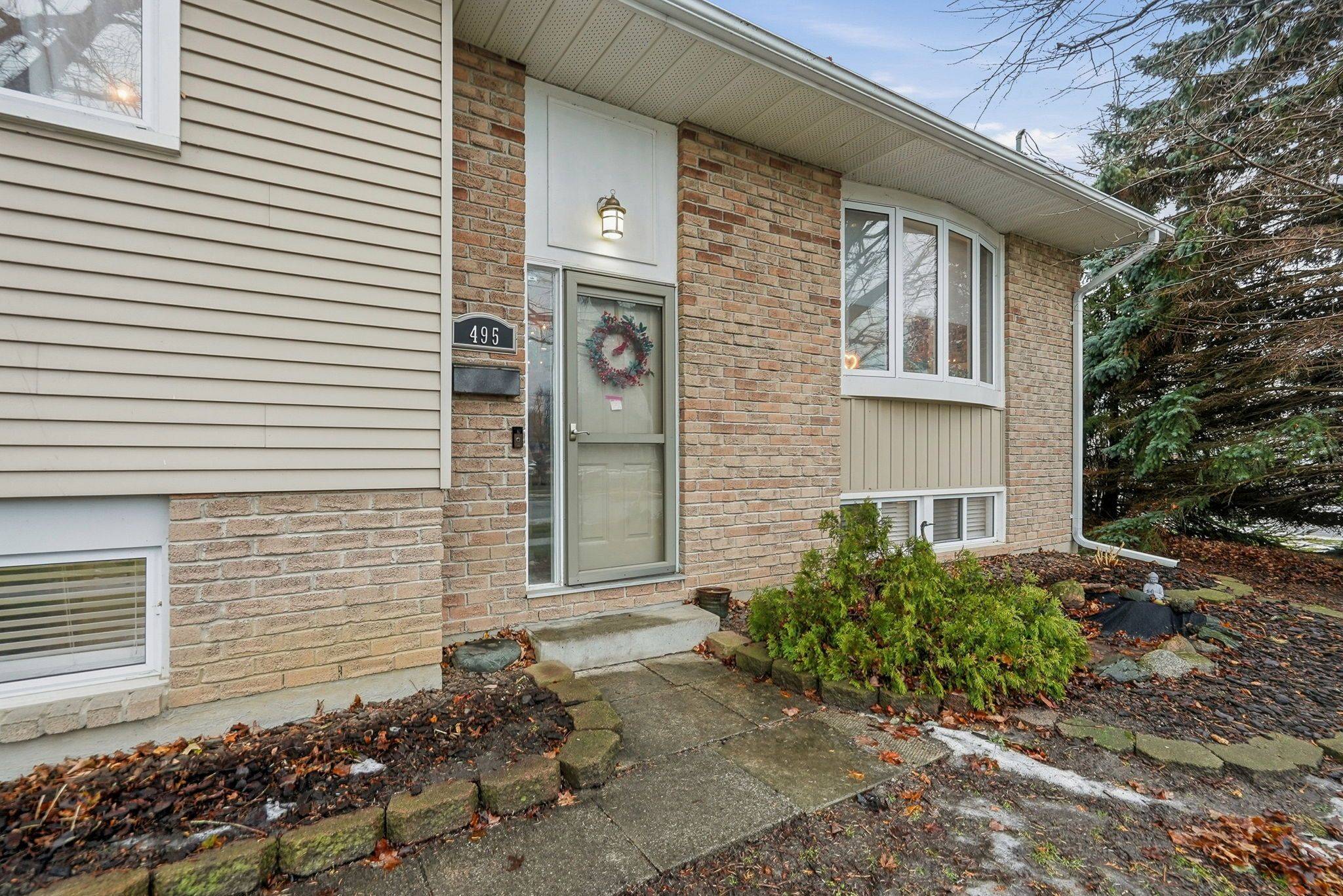 Cobourg, ON K9A 4N6,495 Ewing ST