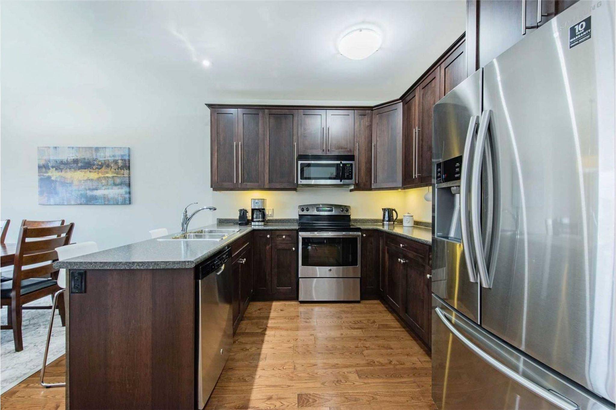 London North, ON N6H 0E9,1043 Oakcrossing Gate