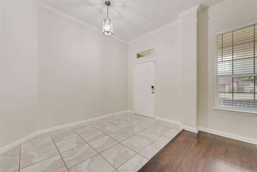 Grand Prairie, TX 75052,832 Ridge Point Drive