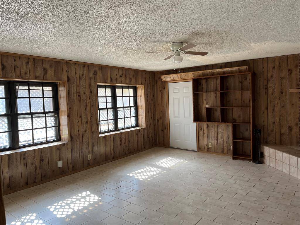 Balch Springs, TX 75180,14847 Green Valley Drive