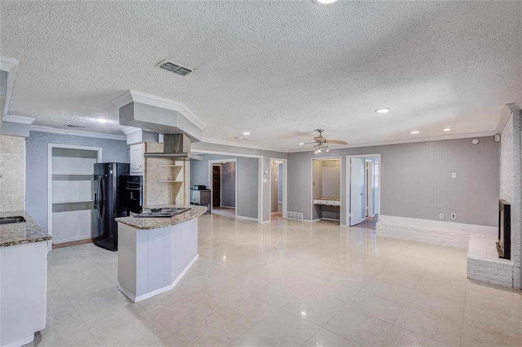 Fort Worth, TX 76112,7324 Vanessa Drive