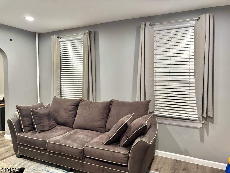 Newark City, NJ 07108,219 Peshine Ave