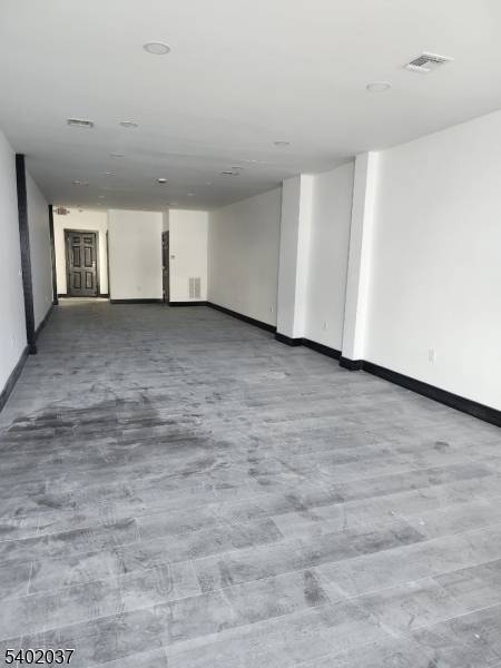 Irvington Twp., NJ 07111,76 Paine Ave