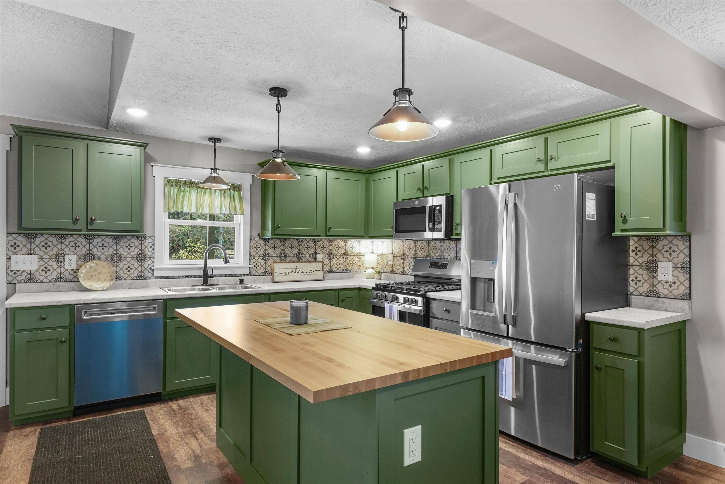 Lake City, MI 49651,8230 W Lotan RD