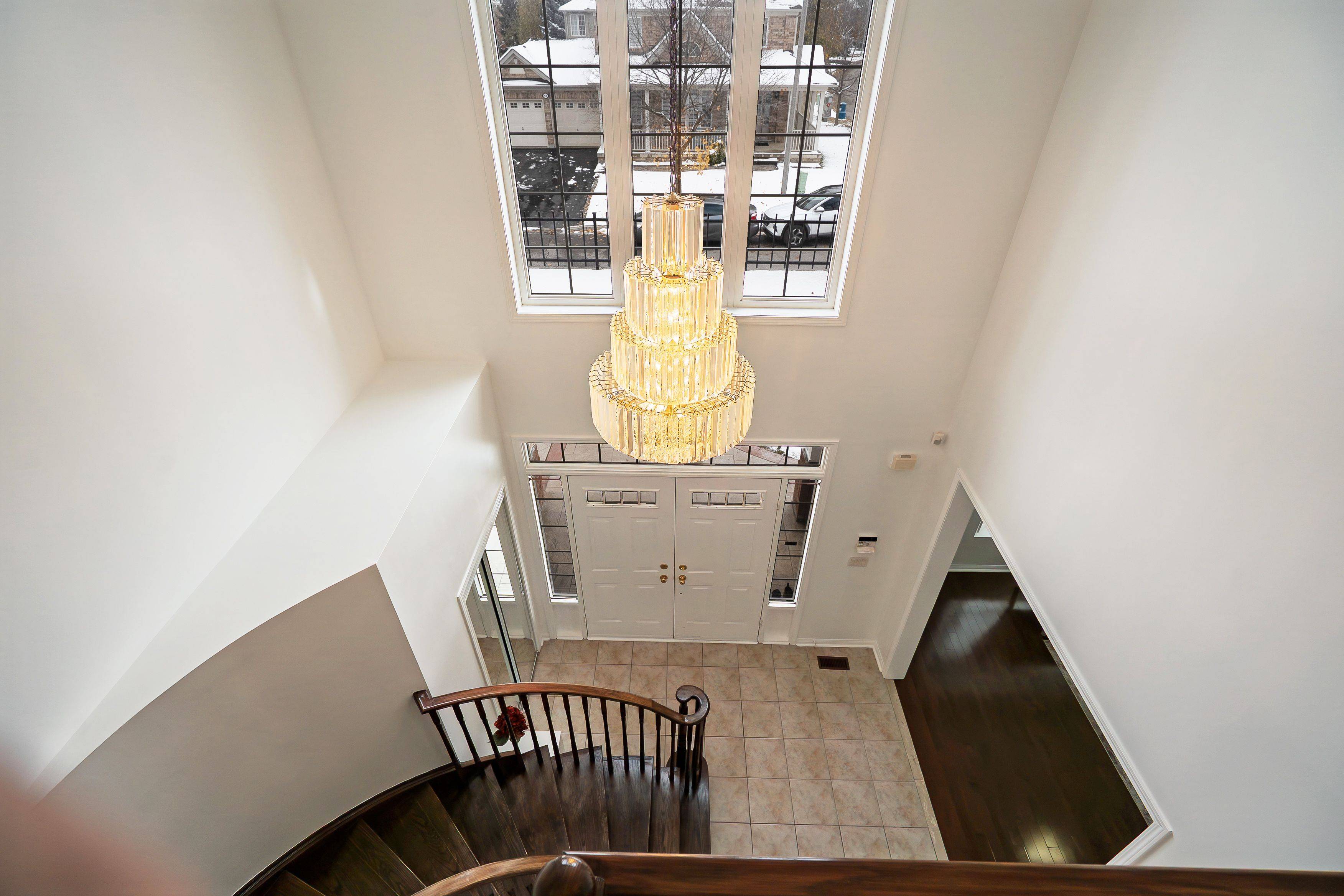 Brampton, ON L6P 1A5,2 Maltby CT