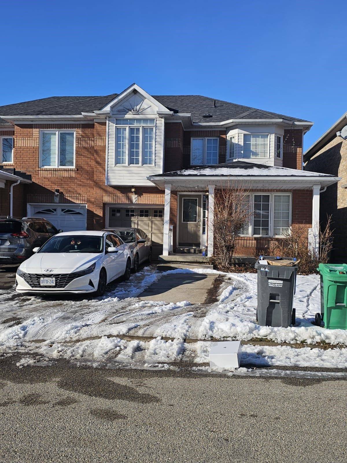 Brampton, ON L6R 2G8,67 Seaside CIR