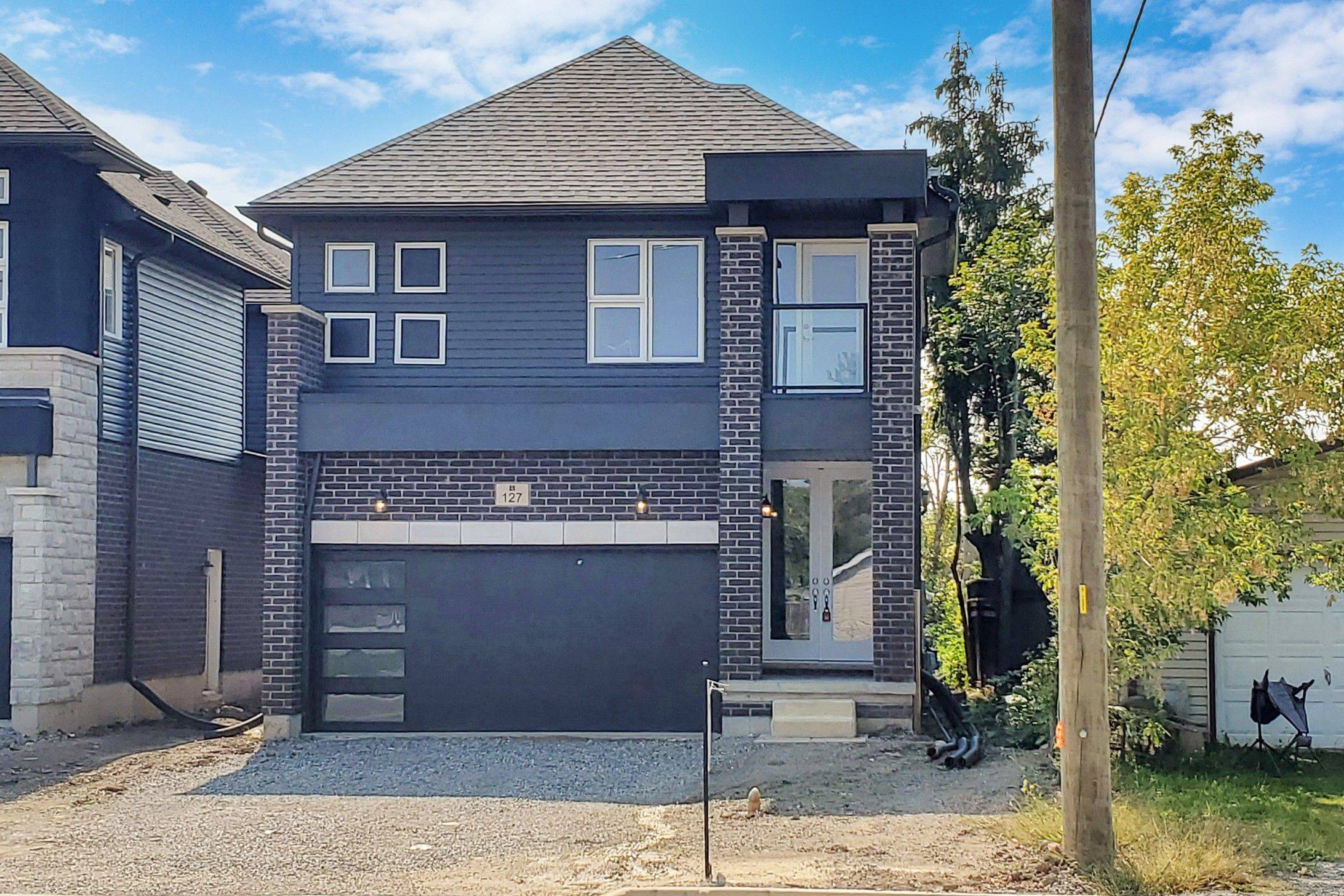 Welland, ON L3B 0N6,127 Laugher AVE