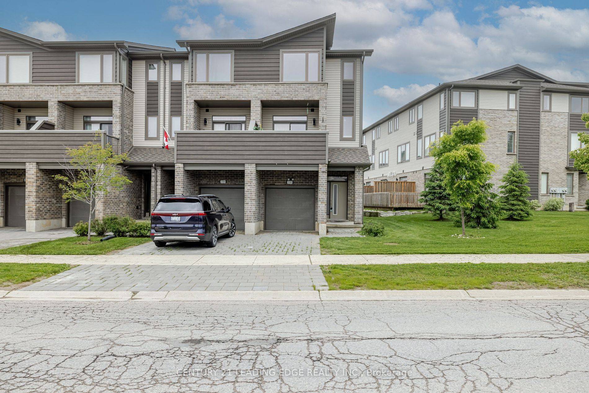 London South, ON N6M 1K1,2080 Meadowgate BLVD N