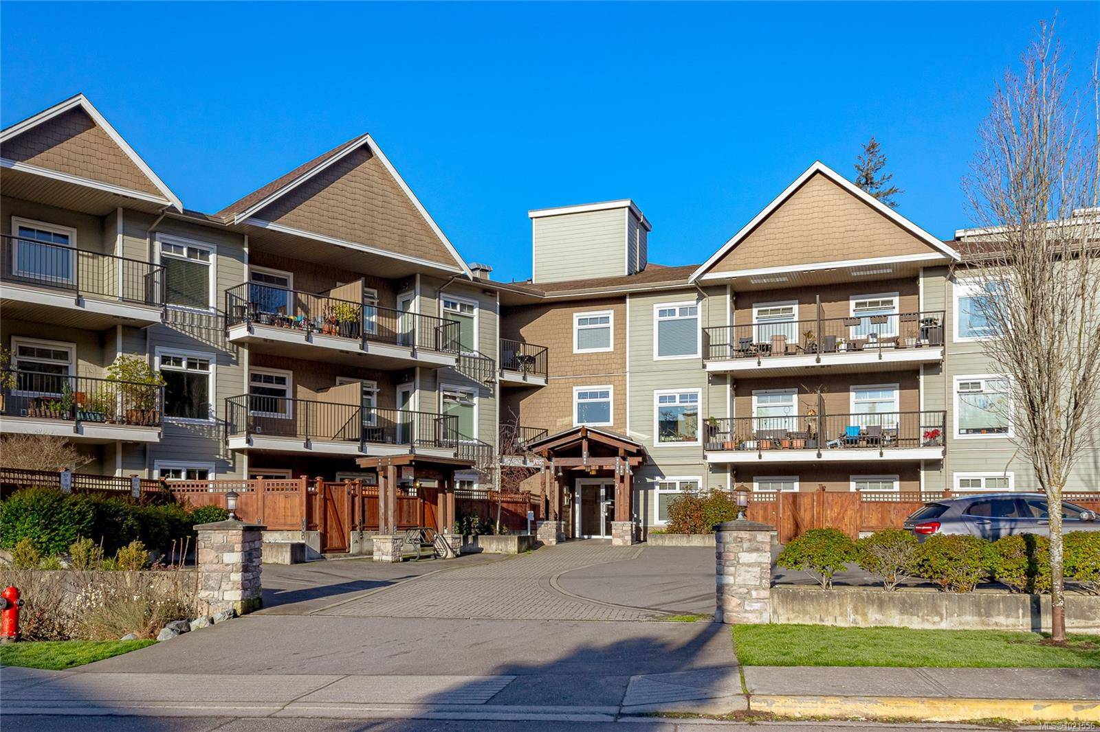 View Royal, BC V8Z 5G1,21 Conard St #212