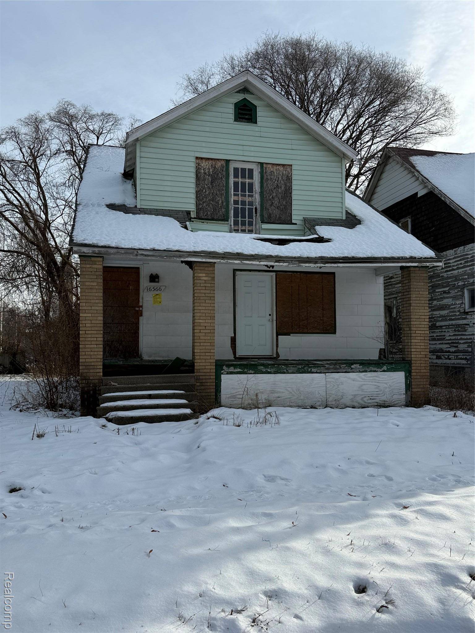 Detroit, MI 48221,16566 Stoepel ST