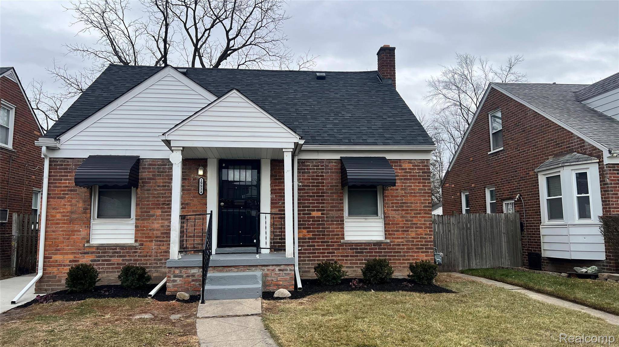 Detroit, MI 48221,19934 Manor ST