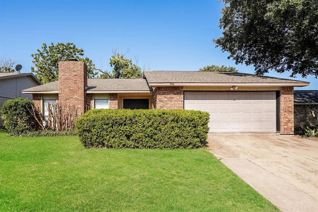 Fort Worth, TX 76133,7516 Four Winds Drive