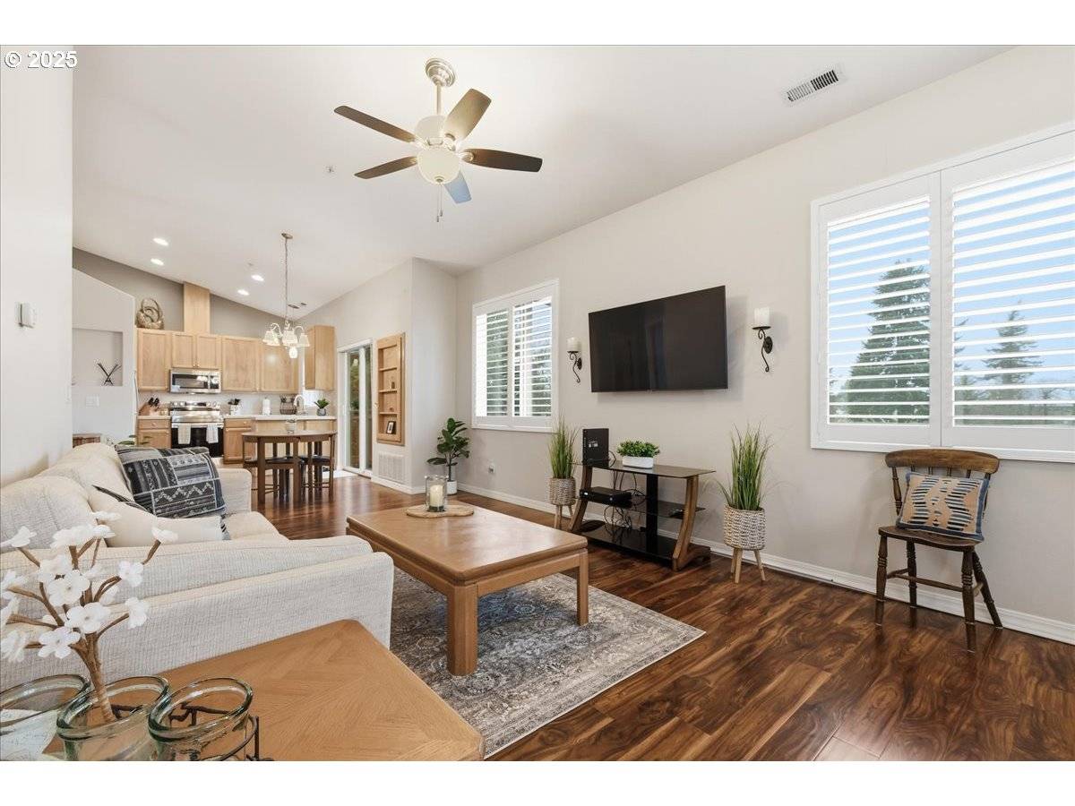 Vancouver, WA 98682,5264 NE 121ST AVE #K65